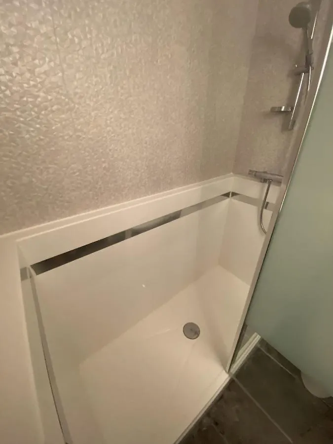 Le Legionnaire : T2 Proche Canal Toulouse Apartment